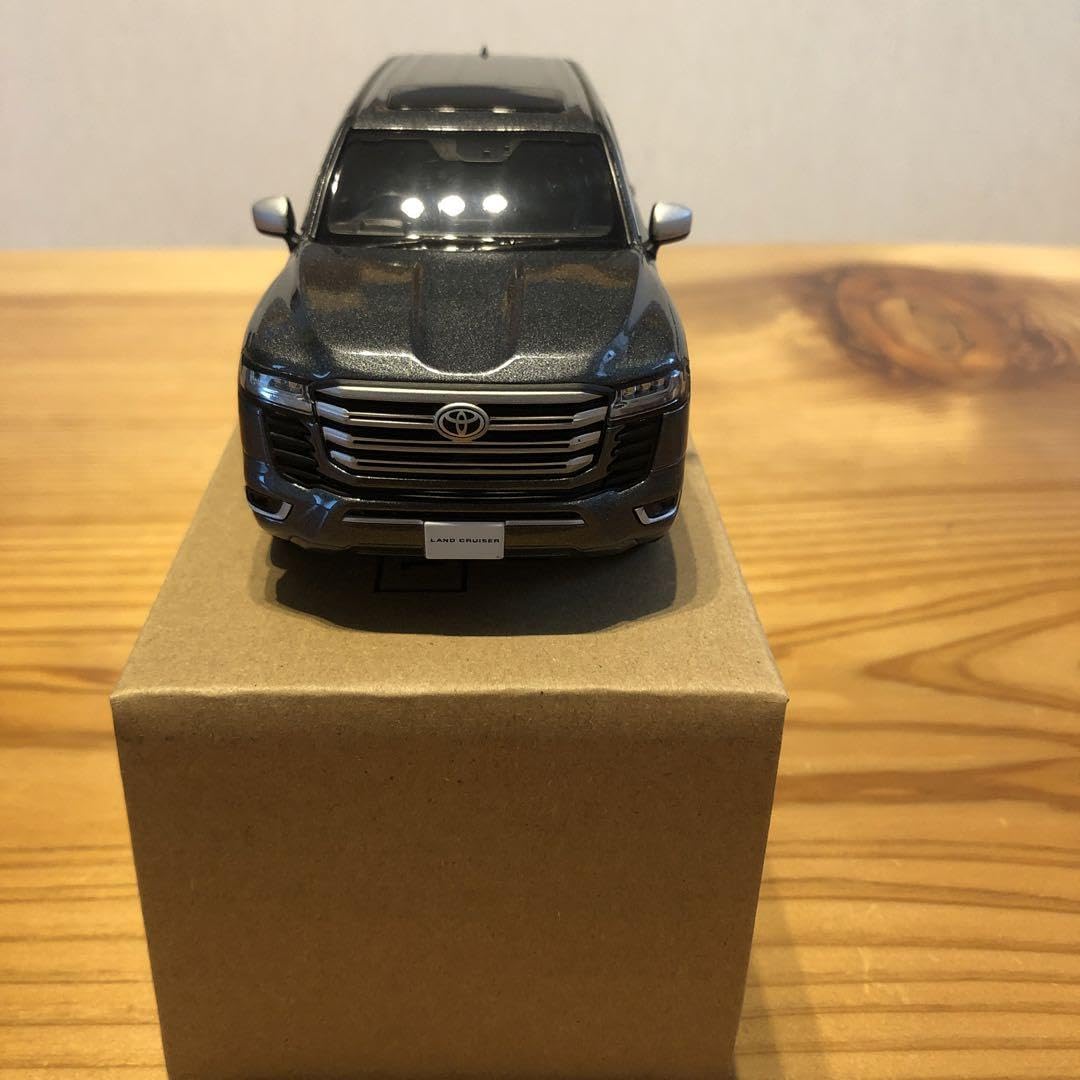 Amazon.co.jp: Toyota Land Cruiser Prado 1 30 Scale Mini Car 1G3